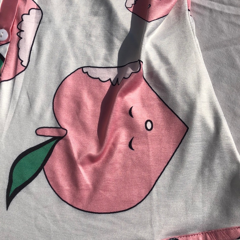 📦 DONATED 📦 NWOT 🍑 Bodysuit Size Large - Picture 2 of 6